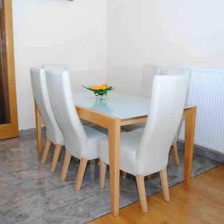 Spacious Modern House In With Parking. Sarajevo